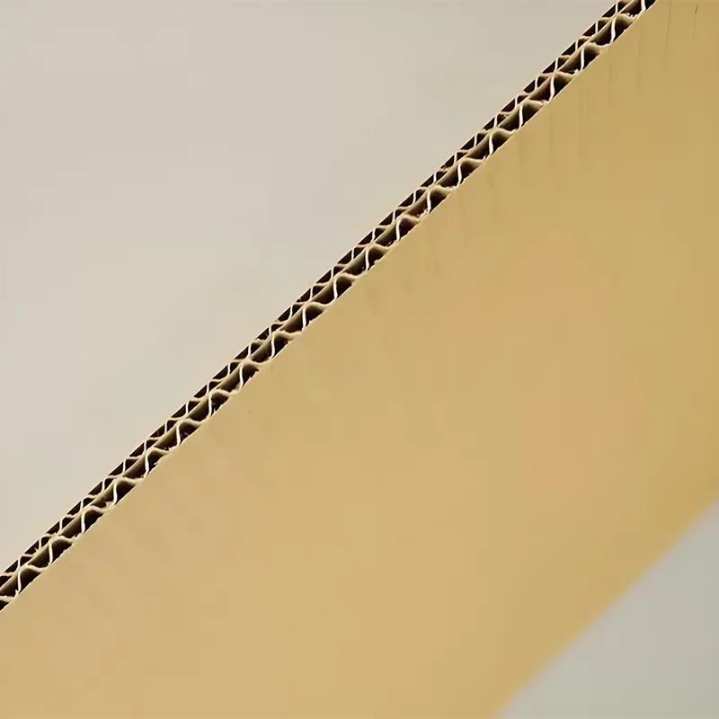 Cartone ondulato a doppia parete BB-Flute
